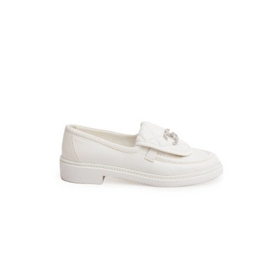 CHANEL QUILTED LEATHER CC TURNLOCK LOAFERS G45474